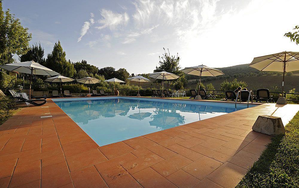 Agriturismo Casanova Di Pescille San Gimignano Eksteriør billede