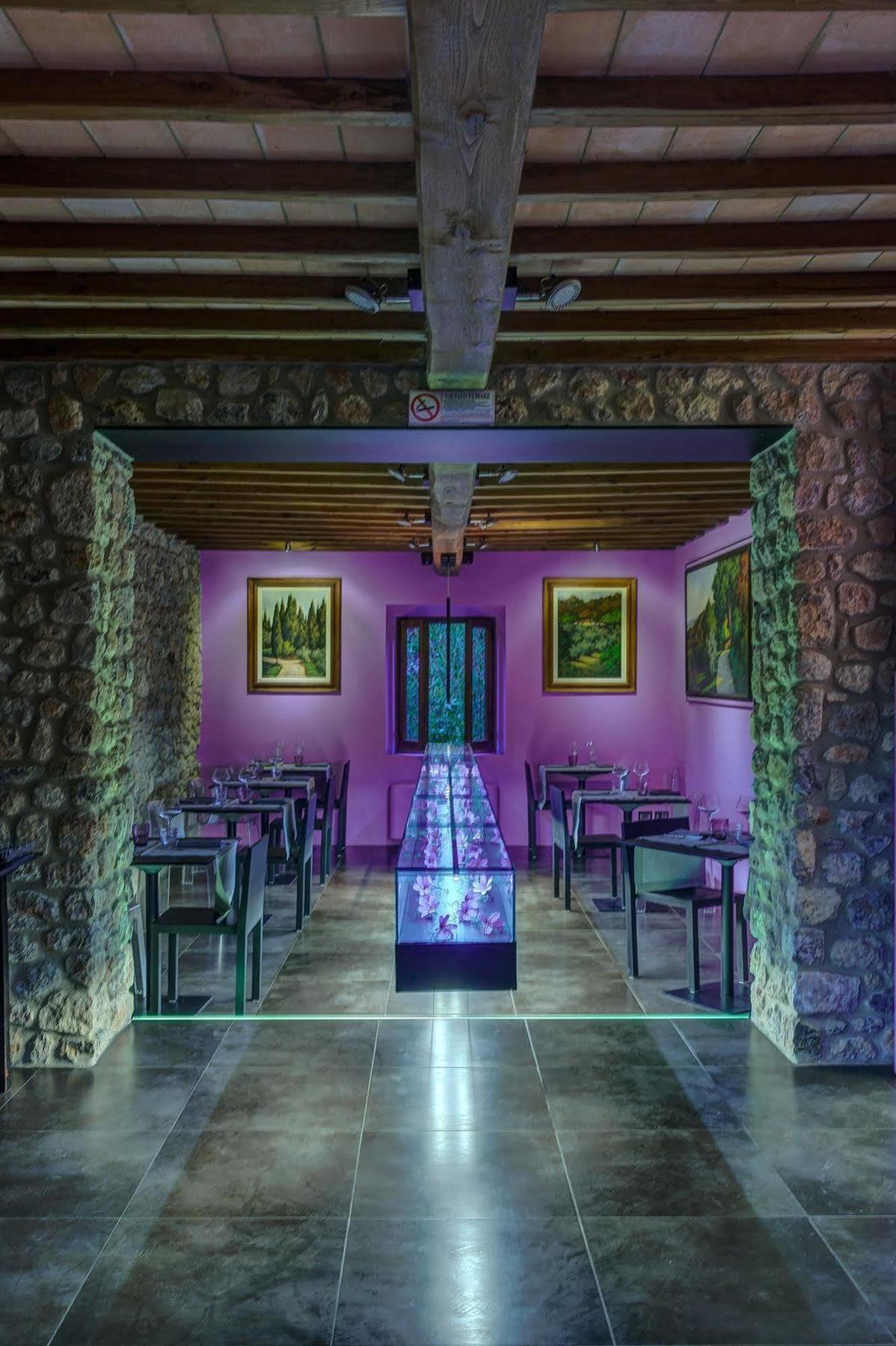 Agriturismo Casanova Di Pescille San Gimignano Eksteriør billede