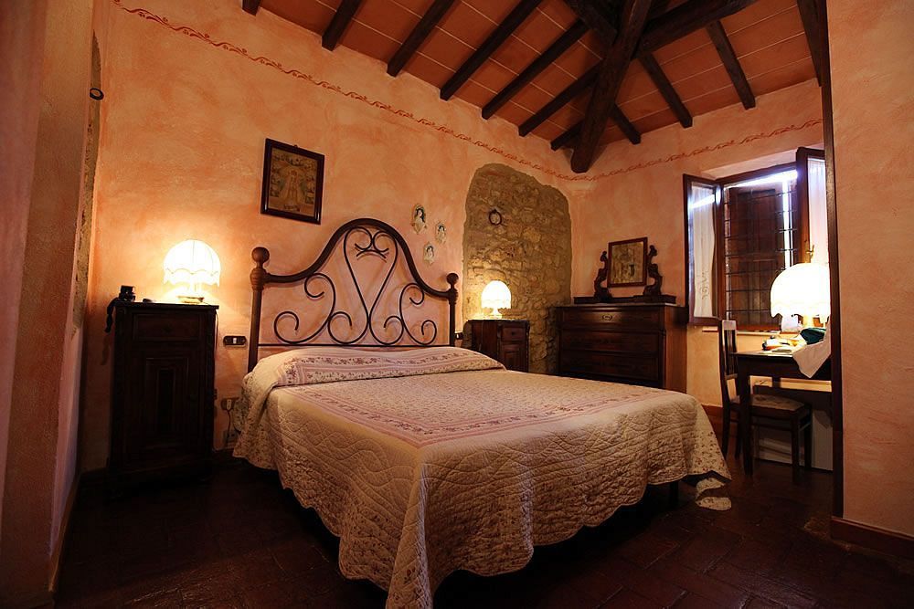 Agriturismo Casanova Di Pescille San Gimignano Eksteriør billede