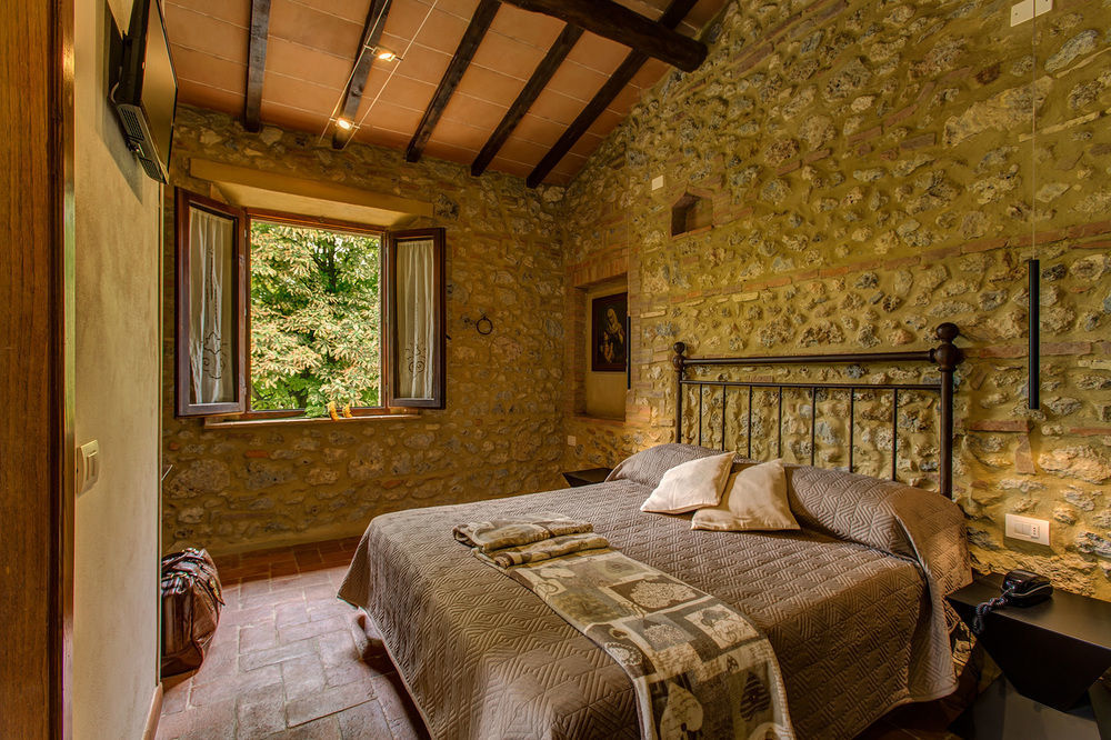 Agriturismo Casanova Di Pescille San Gimignano Eksteriør billede
